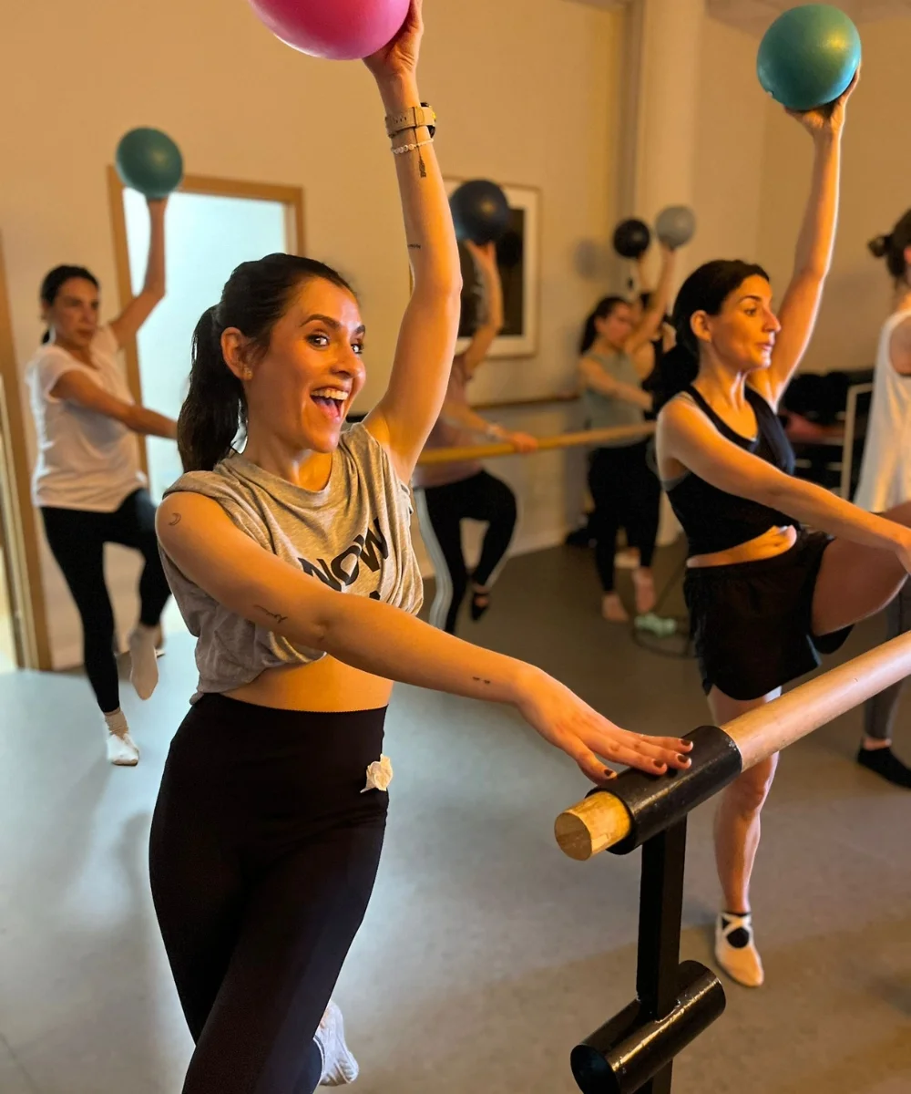 Barré Classes 3 MyBarreClass - Barré Classes - 1